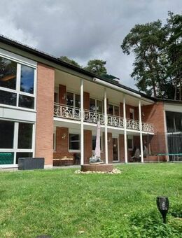 Traumhafte Villa mit großem Grundstück - Ramstein-Miesenbach