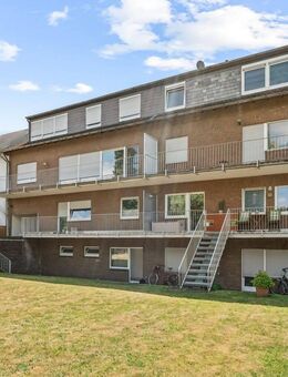 Tolle 3-Zimmer-Wohnung mit großem Balkon und Garage in Mönchengladbach-Lürrip - Mönchengladbach