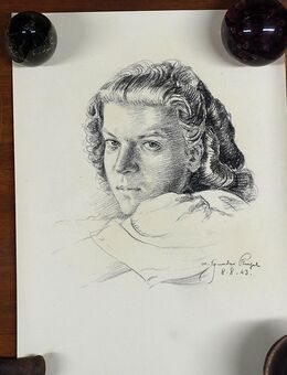 Kohlezeichnung, Frauenportrait von 1943 - München