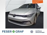 VW Golf, 2.0 TDI Life, Jahr 2022 - Nürnberg