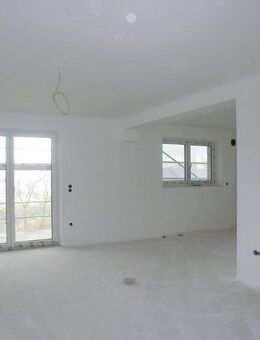 Großzügige 3-Zi. Wohnung mit Aufzug und großem Balkon - Erstbezug - Bad Bocklet