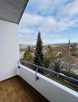 Charmante, frisch renovierte 1-Zimmer-Wohnung in Pforzheim - Pforzheim