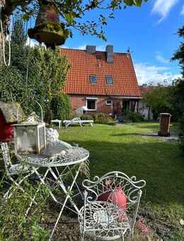 Einfamilienhaus mit schönem Garten in ruhiger Lage von Mölln | 3-Zimmer | neue Heizung | provisionsfrei - Mölln (Schleswig-Holstein)