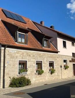 Charmante 2 Zimmerwohnung in Segnitz - Segnitz