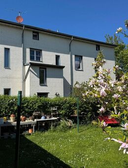 Mehrgenerationenwohnen in Stralsund - mit traumhaftem Grundstück - Stralsund