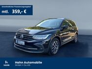 VW Tiguan, 1.5 TSI Life, Jahr 2021 - Göppingen