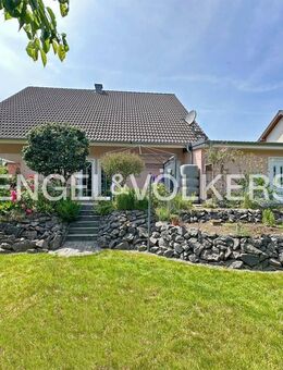 Gepflegtes Familienhaus mit 4 Schlafzimmern, Sauna und Garage - Polch