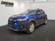 Dacia Sandero, Stepway Expression TCe 90, Jahr 2022 - Neuss