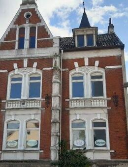 Sanierungsbedürftiges Mehrfamilienhaus in Detmold - Detmold