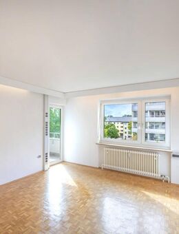 IDEAL GESCHNITTENE 2-ZI.-WHG. MIT LOGGIA IN PLANEGG - Planegg