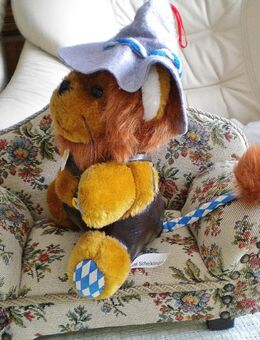 PTS-Plüsch-Bayrischer Trachten-Löwe,ca. 22 cm - Linnich
