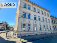 Vollvermietetes Mehrfamilienhaus mit acht Wohneinheiten, Stellplätzen und Garagen! - Aschersleben