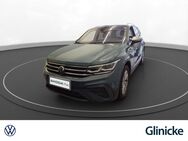 VW Tiguan, 2.0 TDI Allspace Life SiHz, Jahr 2022 - Erfurt