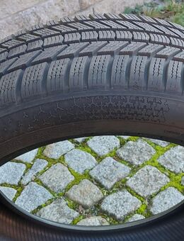 4 Winterreifen 215/50 R 18 V - Werneck