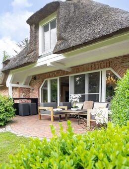 Privat | Großzügig | Harmonisch | Exklusives Reetdachhaus in Böhl - Sankt Peter-Ording