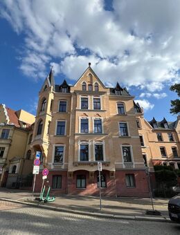 3-Raum-Wohnung mit Balkon und Tageslicht-Bad sucht! - Halle (Saale)