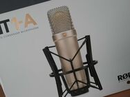 Rhode NT 1-A Studio Condenser Microphone inklusive Zubehör und Mikrophon-Dreibein-Ständer - Nürnberg