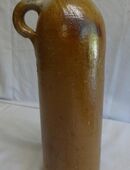 Alte Tonflasche (19): EMS Kraenchen Brunnen, mit Henkel in 69250