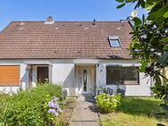 Verborgener Schatz: Kleines Reihenhaus mit Herz - Kaltenkirchen