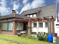 2-FAMILIENHAUS mit Anbau, Dachterrasse, großer überdachter Terrasse und Garage - Wennigsen (Deister)