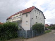 Gut vermietete 3 Zimmer ETW im Souterrain inkl.Terrasse und eigen. Gartenanteil, plus Garage - Kissenbrück