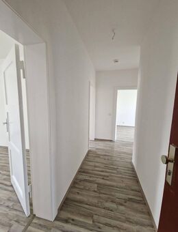 Ab Februar 2026 mit neuer Einbauküche - Gediegen und ruhig wohnen - Leben im Stadtteil Cracau! - Magdeburg