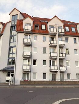 3 ZKB Maisonettewohnung mit Tiefgaragenstellplatz u. Aufzug in direkter Uni-Nähe in Kassel-Wesertor. - Kassel