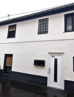 Voll vermietetes Mehrfamilienhaus – 6 % Rendite, hoher Gebäudeanteil, provisionsfrei! - Idar-Oberstein