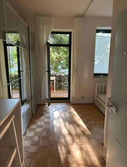 Charmante Zweiraumwohnung mit offener Einbauküche - Leipzig