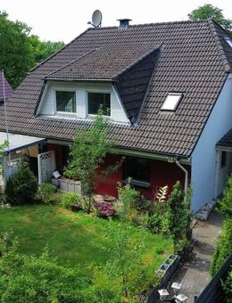 Großzügiges Einfamilienhaus | Garten & Doppelgarage | Zwei Einheiten möglich - Hamburg