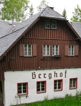 Zu verkaufen: Ehemalige Gaststätte und Pension , Gemarkung Jöhstadt/ERZ - Halsbrücke