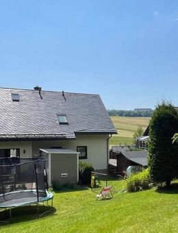 Exklusives Einfamilienhaus mit Ferien-/Einliegerwohnung in Traumlage von Oberwiesenthal – Ihr persönliches Paradies inmitten der Natur - Oberwiesenthal