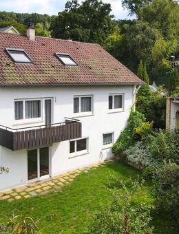 Geräumig, gepflegt und vielseitig nutzbar . Charmantes Zuhause mit entspannter Atmosphäre - Tübingen