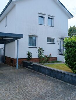 Modernisiertes Einfamilienhaus in zentraler Lage von Syke - Syke