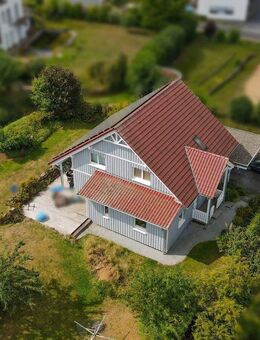 Weyhers: Neuwertiges KfW-Effizienzhaus mit traumhaftem Garten für die ganze Familie - Ebersburg