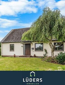 Einfamilienhaus in attraktiver Lage in Risum-Lindholm - Risum-Lindholm