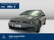 VW Golf, 2.0 TDI VIII Active App, Jahr 2022 - Ludwigsburg