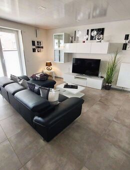 VON PRIVAT! TOP! Neuwertige luxuriös ausgestattete Wohnung, incl. Stellplatz - Grömitz