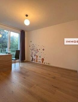 IMMOBERLIN.DE - Komfortable Wohnung im KfW-55-Haus mit Balkon & Loggia beim Ortskern nahe WISTA - Berlin
