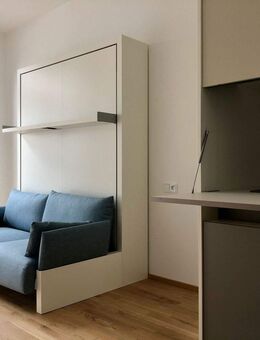 Moderne, möblierte Erdgeschosswohnung in Ludwigsburg - Ludwigsburg