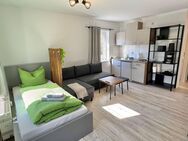 Modernes, voll möbliertes Appartment mit Einbauküche+Terrasse zum Sofort-Bezug! - Königsbrück