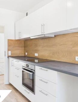 Sanierte 2,5 Zimmerwohnung 3. OG in Kiel-Westufer | Lütt Immobilien | Ihr Immobilienmakler in Kiel - Kiel