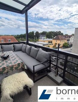 Stadtnah + grün! Ganz oben! Neuwertige 3-Zimmer-Wohnung mit Südwestbalkon + TG! - Nürnberg