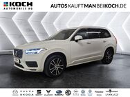 Volvo XC90, B5 D AWD Momentum Pro, Jahr 2021 - Berlin