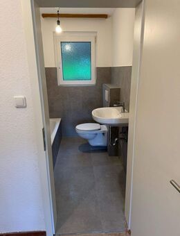 Große 5 Zimmer Wohnung teilweise Neubau in Blankenheim - Blankenheim (Nordrhein-Westfalen)