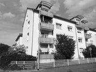 Lichtdurchflutet wohnen - sonniger Balkon, Stellplatz und ein familiäres Umfeld! - Bischofsheim
