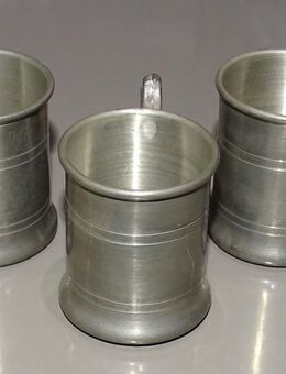 Zinn Schnapsbecher Stamperl mit Henkel WKF Feinzinn vintage - Spraitbach