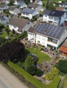 Wohnhaus mit drei Wohnungen - Allmendingen