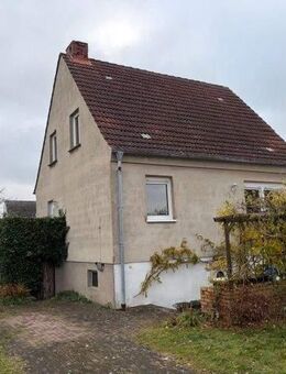 Einfamilienhaus mit Potenzial in Samtens auf der Insel Rügen zu verkaufen - Samtens