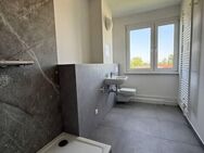 ENDLICH IN DIE EIGENEN 4 WÄNDE - frisch sanierte moderne Wohnung am See - Groitzsch